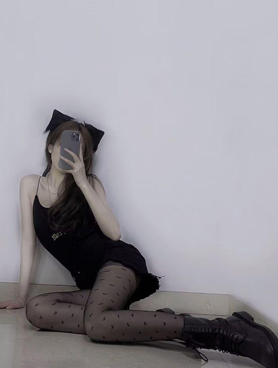 临汾00后丝袜嫩小妹，